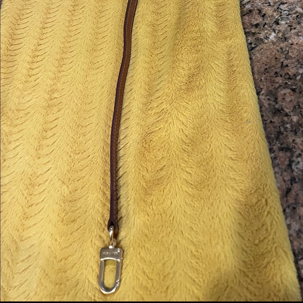 Authentic LOUIS VUITTON Adjustable Shoulder Strap Leather - Picture 15 of 17